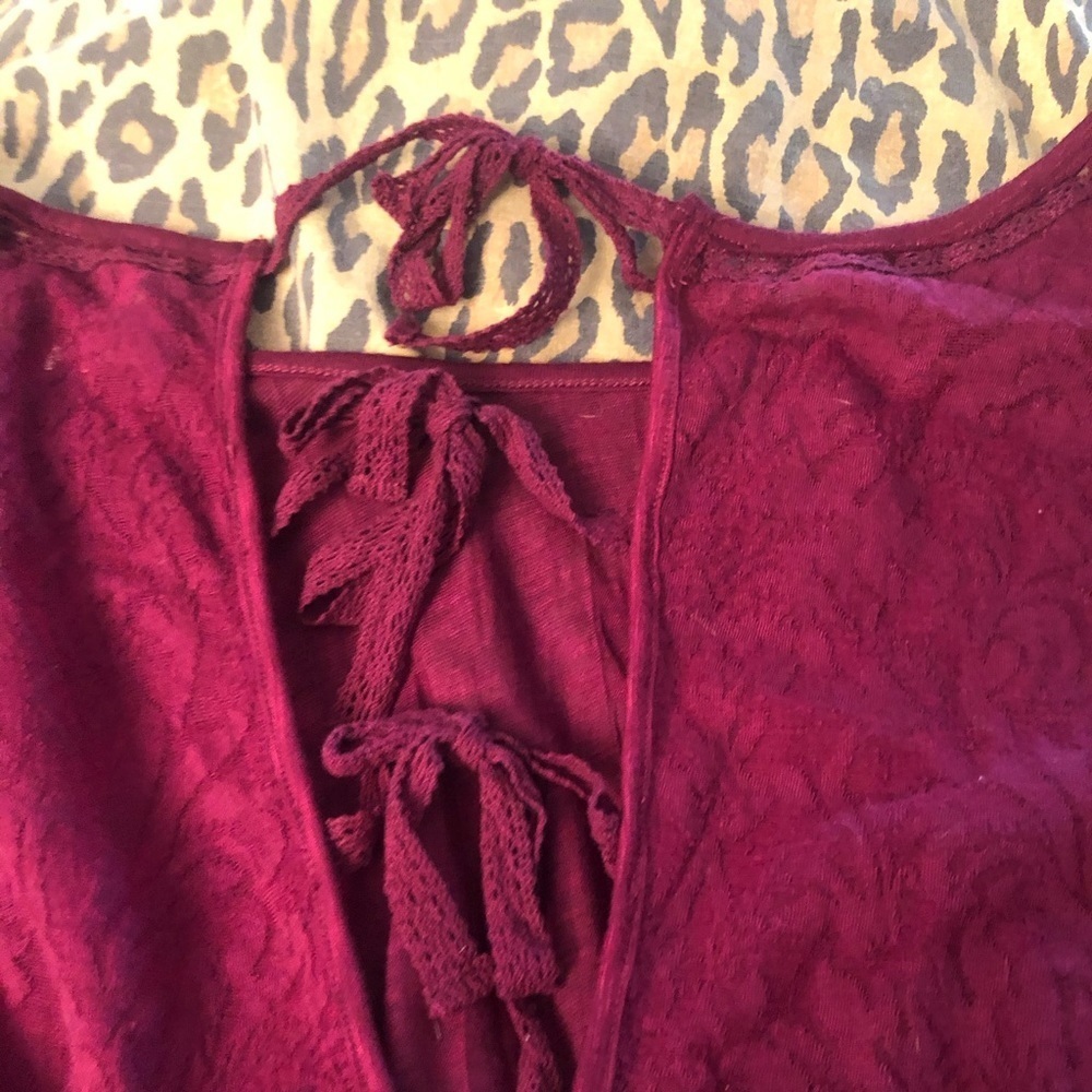 Free People size medium dark pink top with open back runs large NWT - Picture 8 of 12
